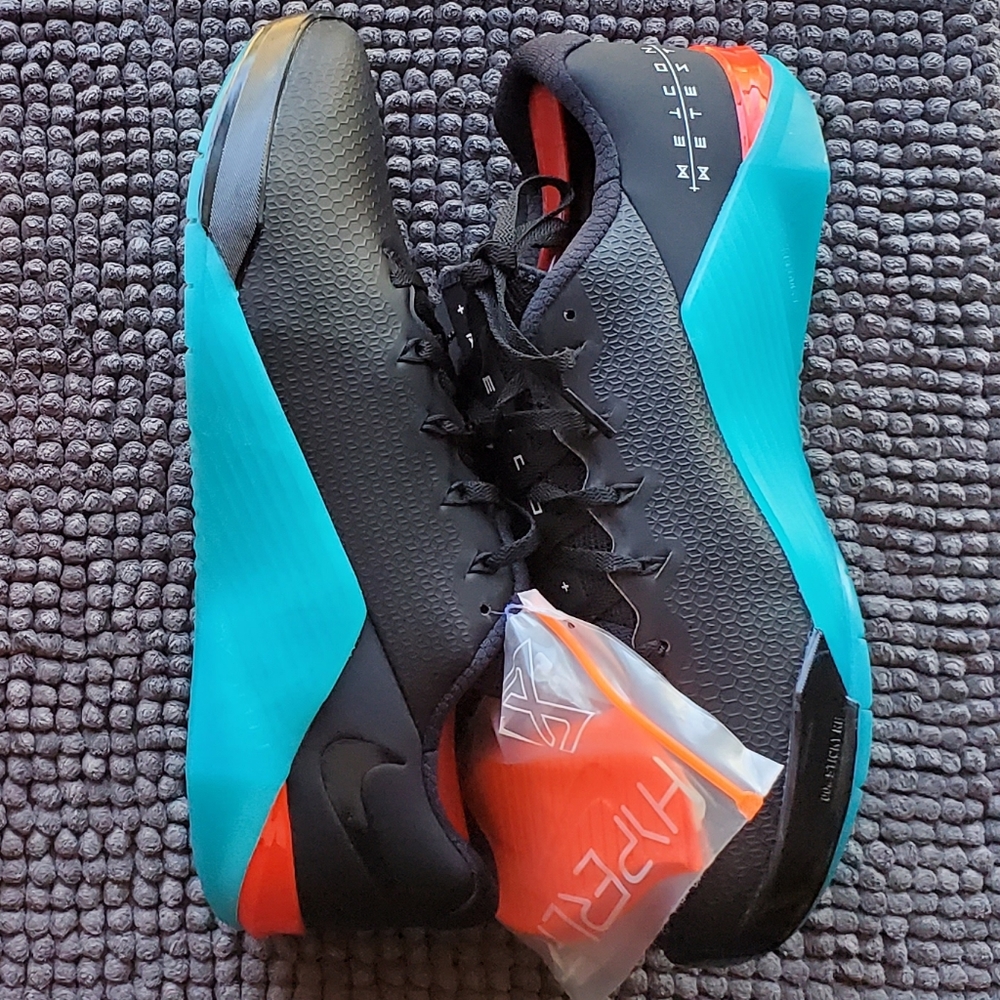 New men's Nike metcon 5